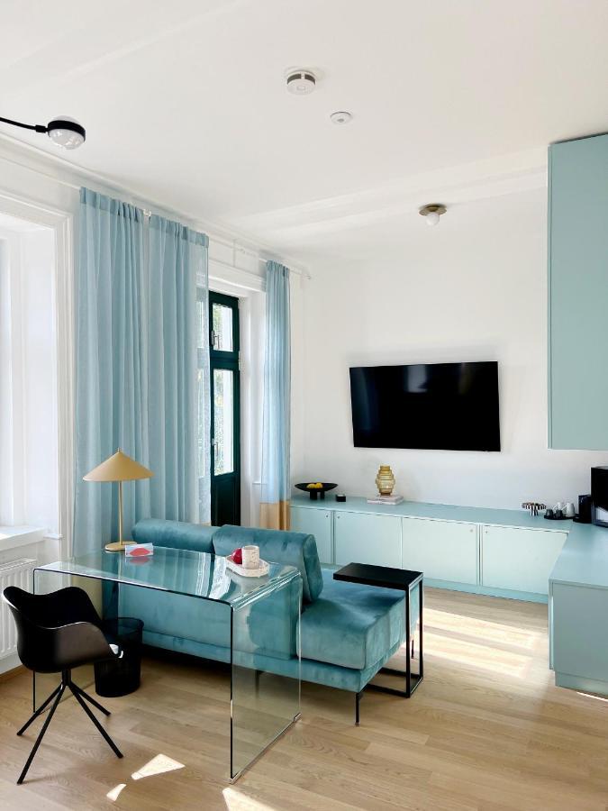 Sissi West Hotel Виена Екстериор снимка